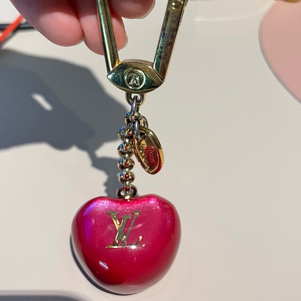 Louis Vuitton Bag Charm or key chain - Heart